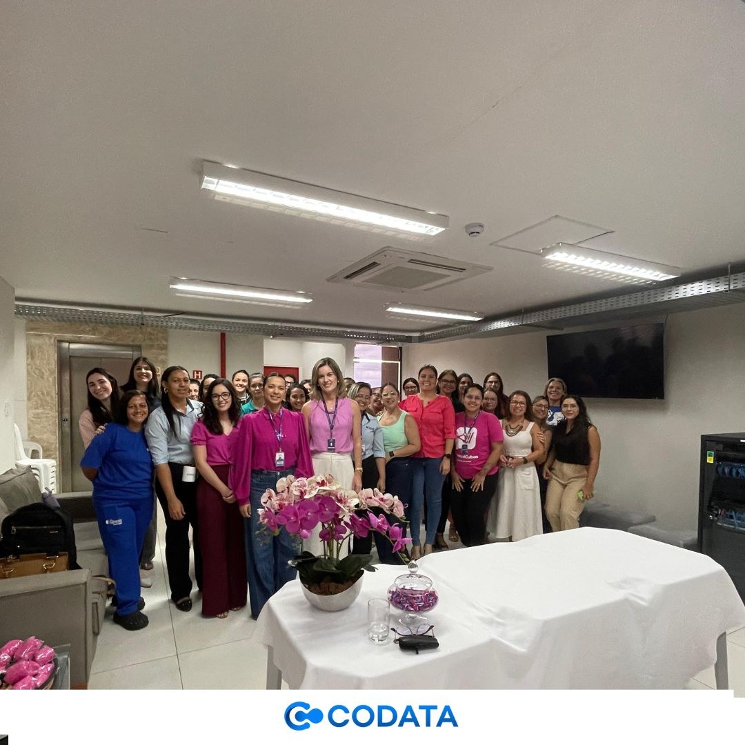 O encontro, realizado na sede da Companhia, contou com a presença da Dra. Flávia Nogueira, mastologista reconhecida por seu trabalho na área da saúde da mulher.