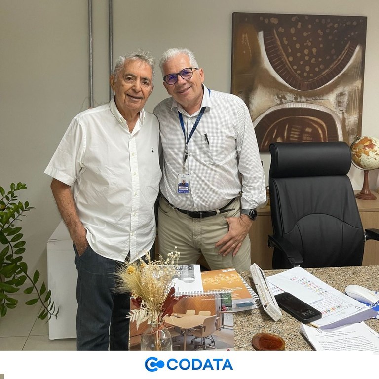 Presidente da CODATA recebe visita de ex-dirigente e reforça importância do legado histórico da Companhia